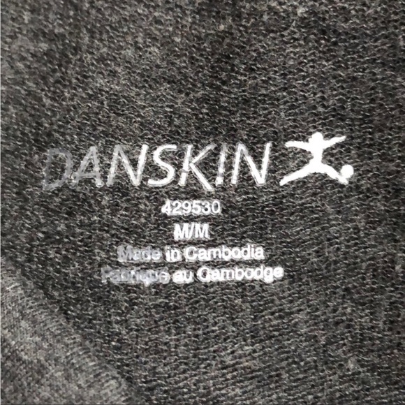 FANTASTIC DARK GREY DANSKIN CARDI/WRAP - Picture 3 of 9